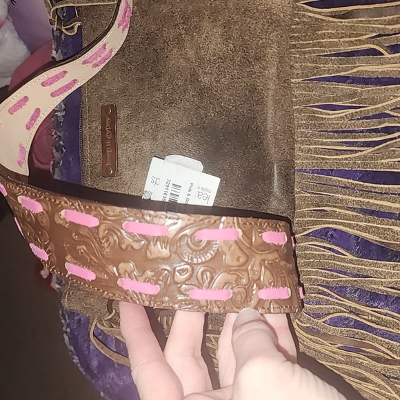 NWT Pink Floral Fringe Crossbody Maxine - Picture 4 of 5